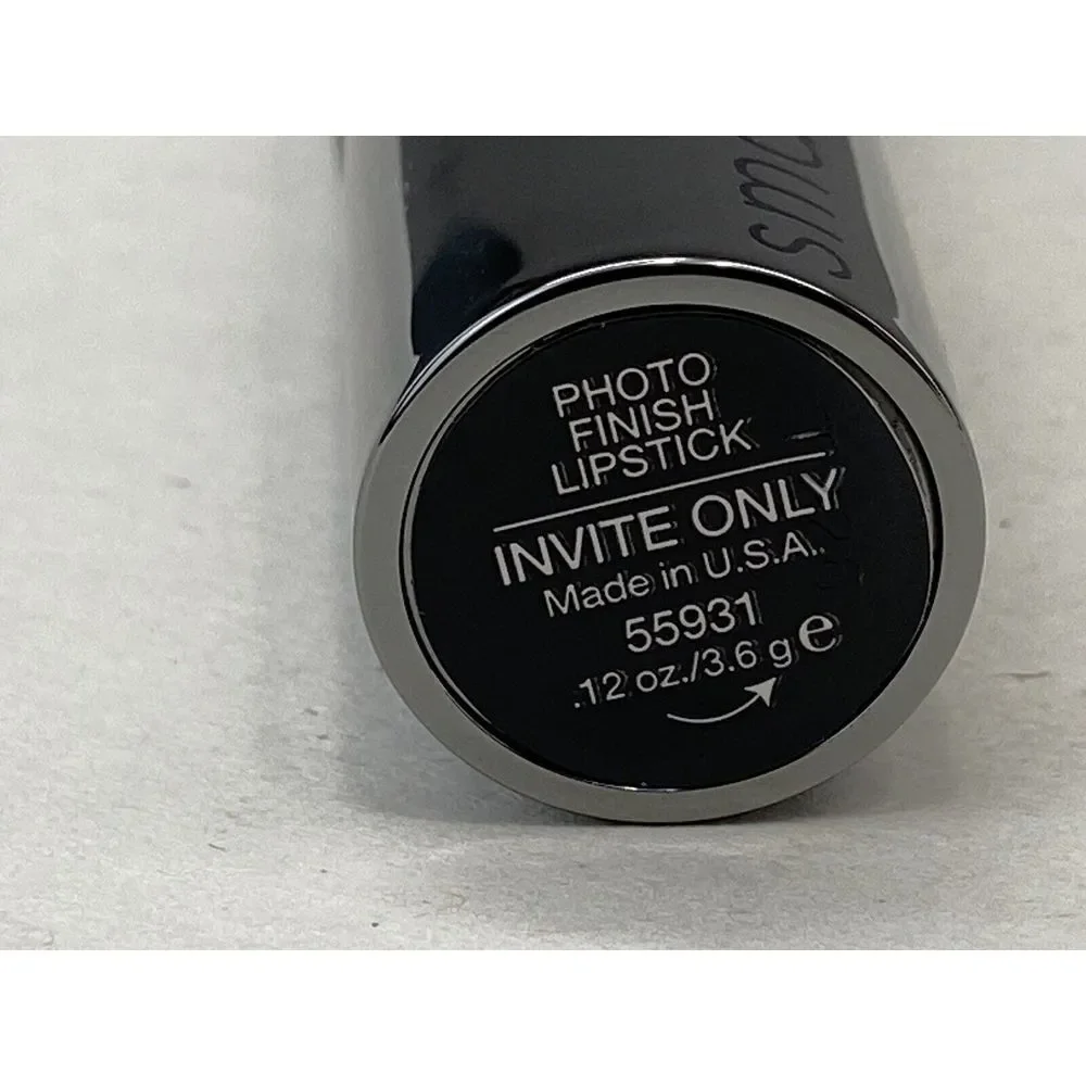 Smashbox Lipstick Photo Finish-INVITE ONLY- .12 oz / 3.6g-Make-Up-Gift-VERY RARE